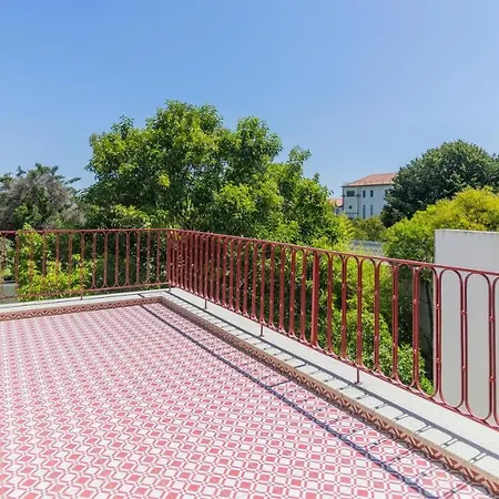 Urban House Marques By Lovelystay *