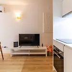 Urban House Marques By Lovelystay Apartment Porto