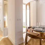 Urban House Marques By Lovelystay 波尔图