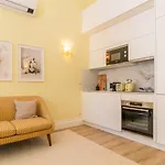 Urban House Marques By Lovelystay