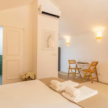 Urban House Marques By Lovelystay