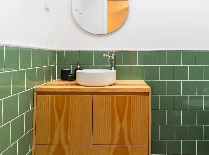 Urban House Marques By Lovelystay Apartman