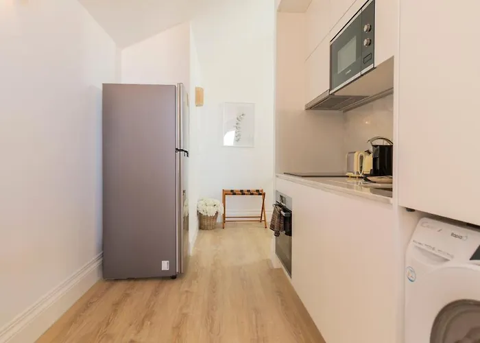 Urban House Marques By Lovelystay Apartman