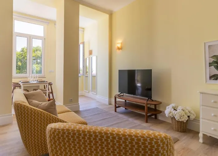 Urban House Marques By Lovelystay * Porto