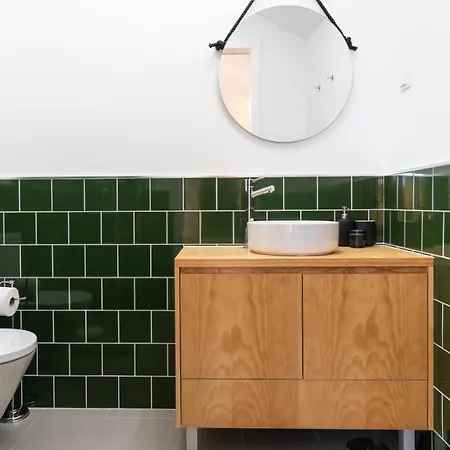 Urban House Marques By Lovelystay