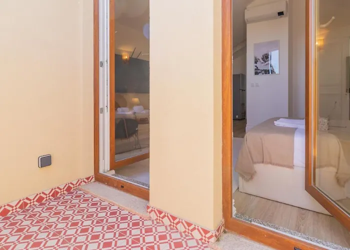 Urban House Marques By Lovelystay * Oporto